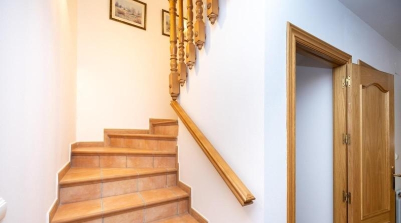 Granada - Benalúa de las Villas - 330m2