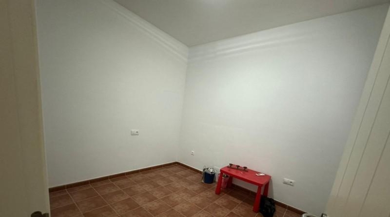 Badajoz - Burguillos del Cerro - 101m2