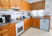 Chalet independiente con terreno en venta en la España, Daya Nueva, ref: TR414369 foto