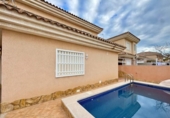 Casa de pueblo en venta en la España, Torrevieja, ref: TR414395 foto