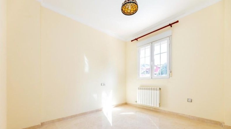 Гранада - Dílar - 760m2