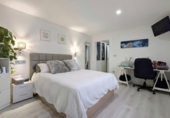 Chalet independiente con terreno en venta en la España, Santander, ref: TR414434 foto
