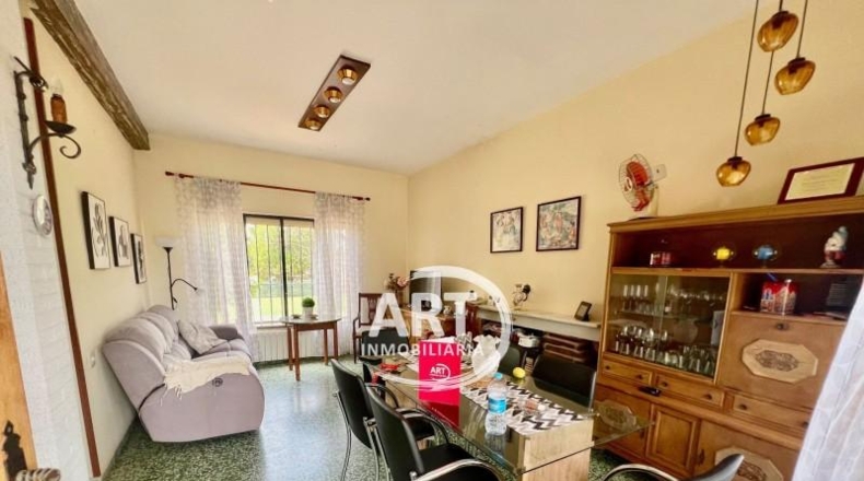 Valencia - La Eliana - 698m2