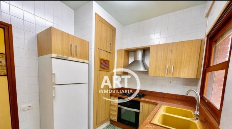 Valencia - La Eliana - 698m2