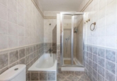 Chalet independiente con terreno en venta en la España, Almuñécar, ref: TR398891 foto