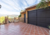Chalet independiente con terreno en venta en la España, Almuñécar, ref: TR398891 foto