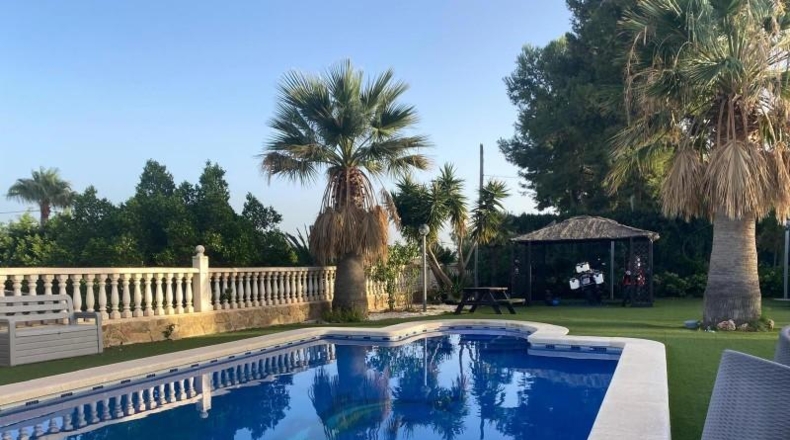 Alicante - Muchamiel - 1200m2