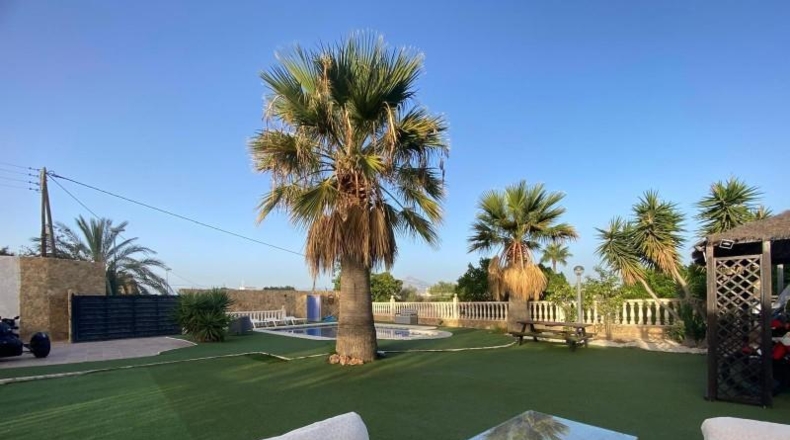 Alicante - Muchamiel - 1200m2