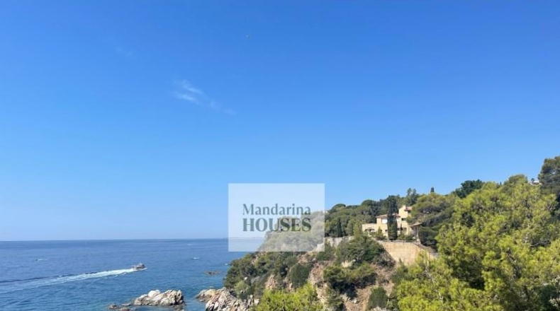 Gerona - Lloret de Mar - 1800m2