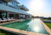 Chalet independiente con terreno en venta en la España, Benalmádena, ref: TR347187 foto