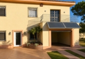 Xalet independent amb terreny en venda a Estepona ref.: TR232316 foto