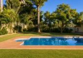 Xalet independent amb terreny en venda a Estepona ref.: TR232316 foto
