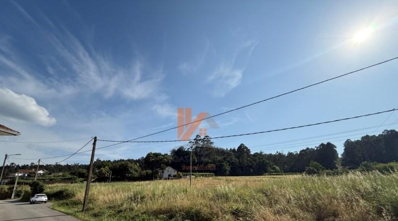 La Coruña - Chaves - 15516m2
