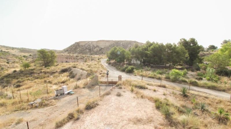 Alicante - Elche - 8705m2