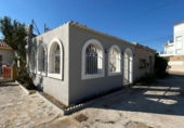 Casa de pueblo en venta en la España, Torrevieja, ref: TR414520 foto