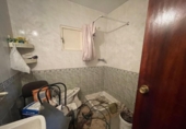 Загородный дом с участком на продажу в городе Malpartida de Cáceres Фото