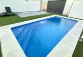 Chalet independiente con terreno en venta en la España, Dos Hermanas, ref: TR414536 foto
