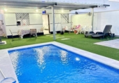 Chalet independiente con terreno en venta en la España, Dos Hermanas, ref: TR414536 foto