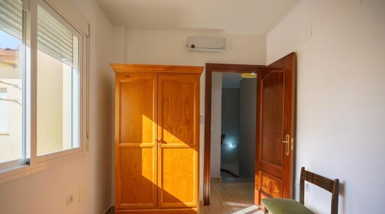 Granada - Ventas de Huelma - 168m2