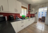 Chalet independiente con terreno en venta en la España, Casinos, ref: TR414538 foto