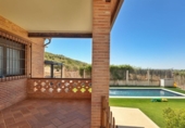 Chalet independiente con terreno en venta en la España, Mora, ref: TR414541 foto