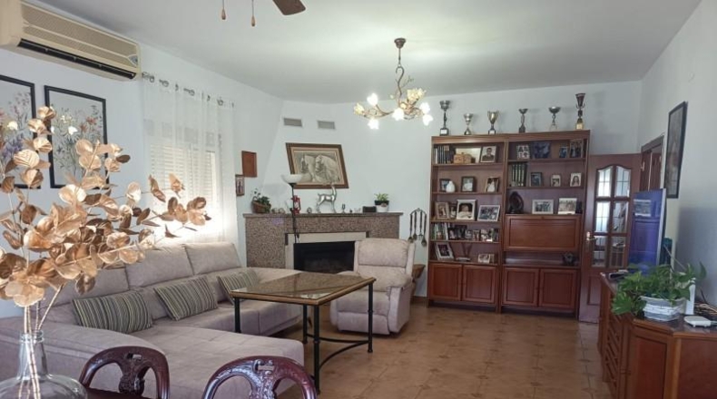 Córdoba - Alcolea - 2000m2
