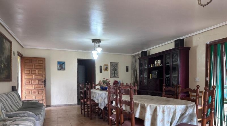 Valencia - Vilamarxant - 4174m2