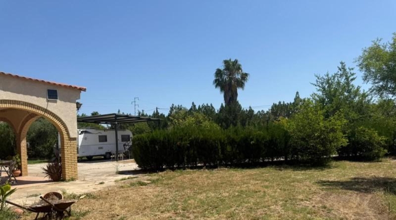 Seville - Carmona - 3000m2