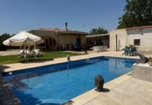 Chalet independiente con terreno en venta en la España, Carmona, ref: TR414574 foto