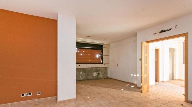 Барселона - Canaletes - 676m2