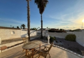 Chalet independiente con terreno en venta en la España, Torrevieja, ref: TR414588 foto