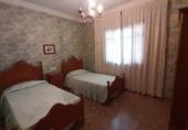 Chalet independiente con terreno en venta en la España, Elche, ref: TR311276 foto