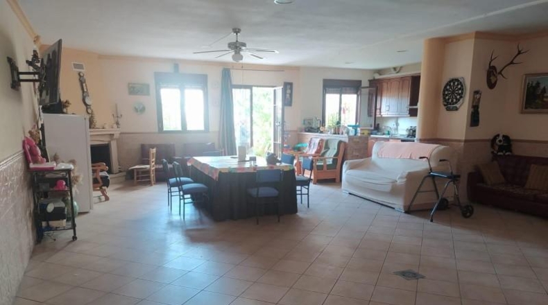Córdoba - Baena - 361m2