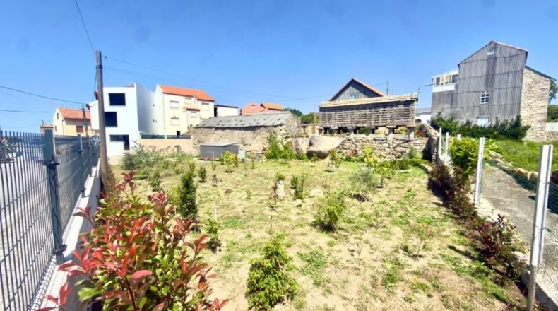 La Coruña - Santa Uxía de Ribeira - 1300m2