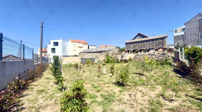 La Coruña - Santa Uxía de Ribeira - 1300m2