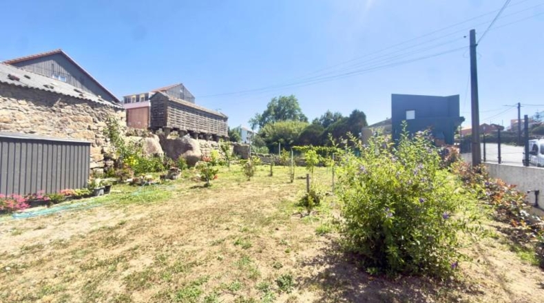 La Coruña - Santa Uxía de Ribeira - 1300m2