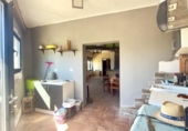 Chalet independiente con terreno en venta en la España, Santa Uxía de Ribeira, ref: TR414604 foto