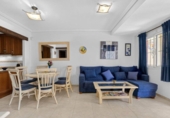 Casa de pueblo en venta en la España, Torrevieja, ref: TR414607 foto