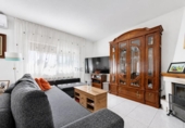 Chalet independiente con terreno en venta en la España, Vilanova i la Geltrú, ref: TR414615 foto