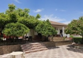 Chalet independiente con terreno en venta en la España, Córdoba, ref: TR414616 foto