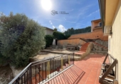 Casa de pueblo en venta en la España, Corbera de Llobregat, ref: TR414622 foto
