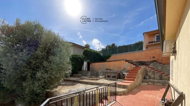 Барселона - Corbera de Llobregat - 540m2
