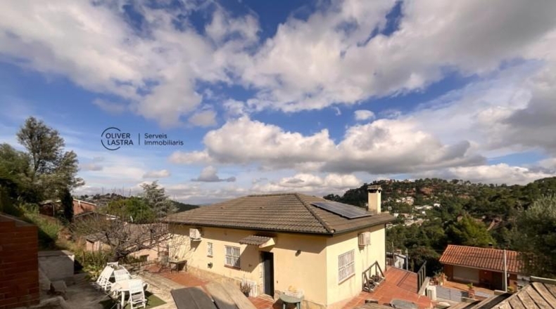 Барселона - Corbera de Llobregat - 540m2