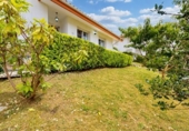 Chalet independiente con terreno en venta en la España, Argoños, ref: TR414627 foto