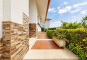Chalet independiente con terreno en venta en la España, Argoños, ref: TR414627 foto