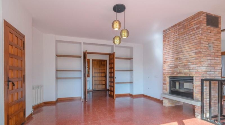 Барселона - Sant Salvador de Guardiola - 374m2