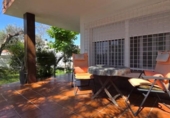 Chalet independiente con terreno en venta en la España, Vinaròs, ref: TR414642 foto