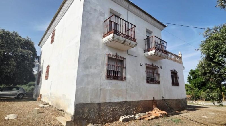 Málaga - Comares - 1246m2