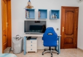 Chalet independiente con terreno en venta en la España, Badalona, ref: TR414652 foto