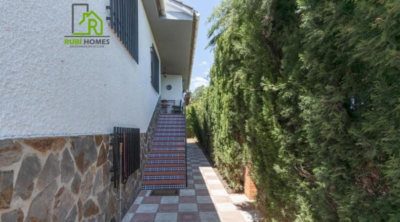 Granada - Gójar - 938m2